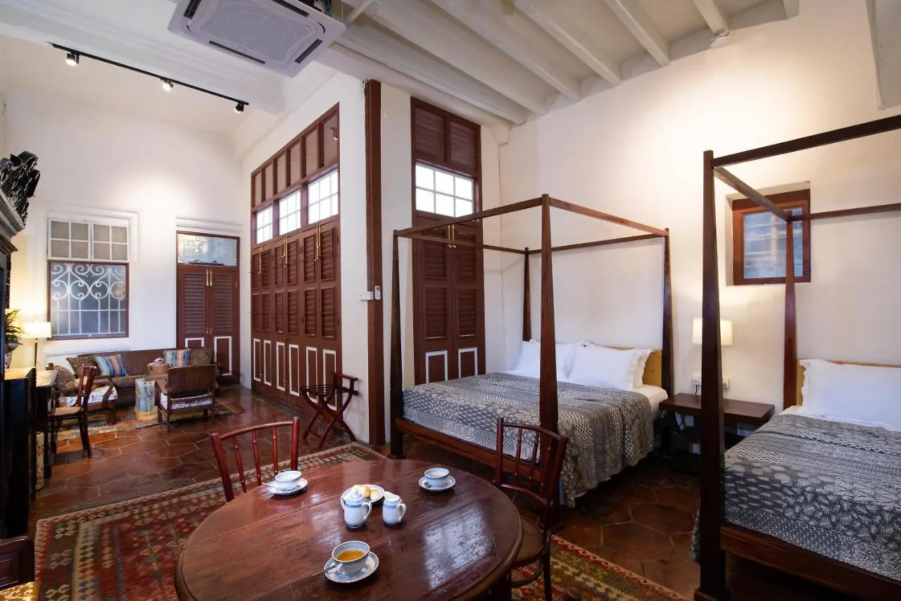 Hotel Muntri Mews George Town